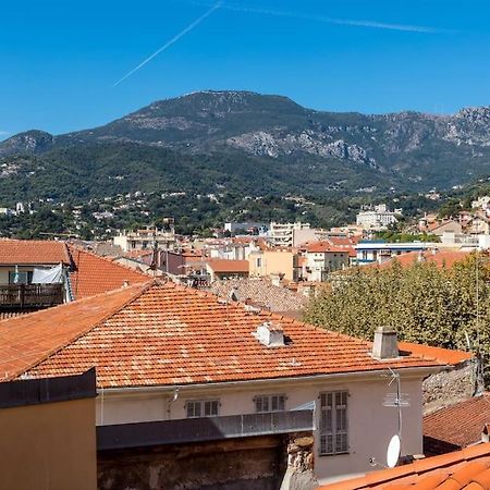 Between The Roofs Of Menton Old Town And The Sea Esterno foto